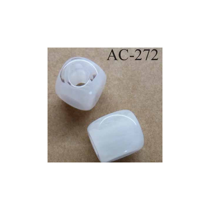 arrêt ou stop cordon cube perle bouton en pvc très solide façon verre largeur 11 mm hauteur 12.5 mm trou de 5 mm prix à la pièce