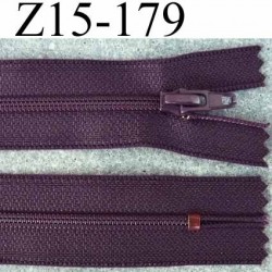 fermeture zip à glissière longueur 15 cm couleur prune violet foncé non séparable zip nylon largeur 2.5 cm largeur du zip 4 mm