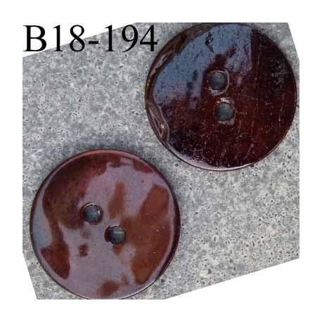 bouton 18 mm en nacre naturel couleur bronse très brillant un peu plus foncé que la référence B18-193 2 trous diamètre 18 mm