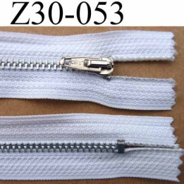 fermeture zip à glissière longueur 30 cm couleur  blanc non séparable  largeur 2.7 cm zip glissière métal largeur du zip 4.5 mm