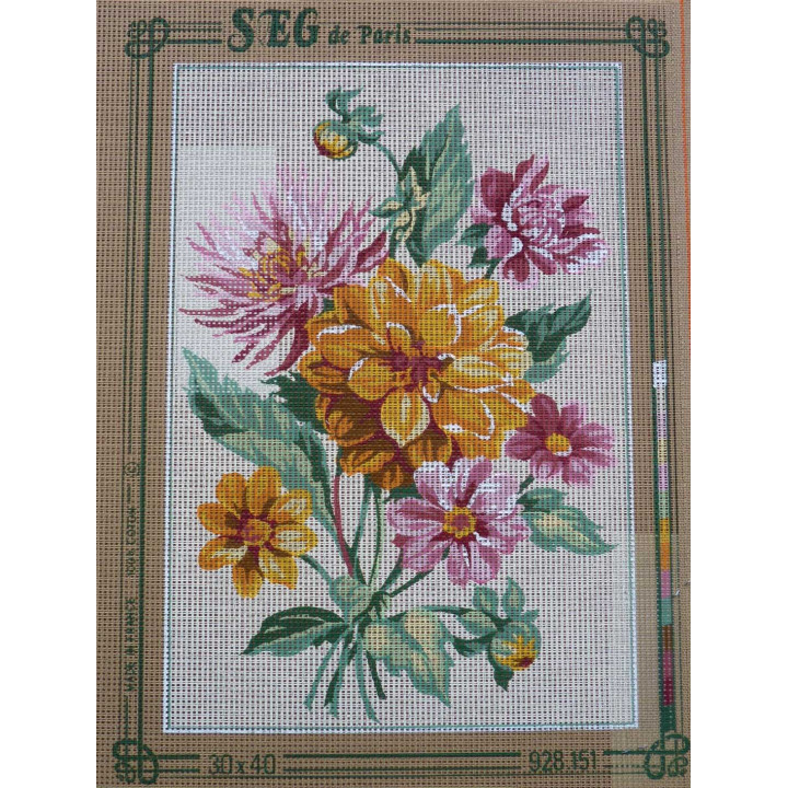 canevas 30X40 marque SEG DE PARIS thème bouquet de fleurs dimennsion 30 centimètres par 40 centimètres 100 % coton