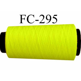 Cone de fil  polyester  fil n°120 couleur jaune fluo longueur du cone 2000 mètres bobiné en France