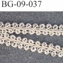 biais galon ruban largeur 9 mm couleur écru lumineux  coton satiné style dentelle boucle largeur 9 mm prix au mètre