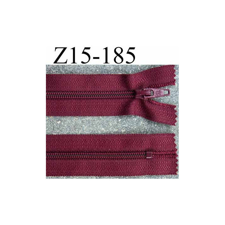 fermeture zip à glissière longueur 15 cm couleur bordeau non séparable zip nylon largeur 2.5 cm largeur du zip 4 mm