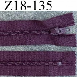 fermeture zip de marque à glissière longueur 18 cm couleur prune non séparable largeur 2.5 cm glissière nylon  zip 4.2 mm