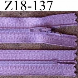 fermeture zip de marque à glissière longueur 18 cm couleur lilas violine non séparable largeur 2.5 cm glissière nylon  zip 4 mm