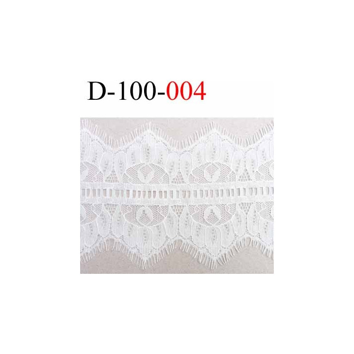 Dentelle longueur de 3 mètres synthétique souple douce couleur naturel ou blanc cassé largeur 100 mm la longueur de 3 mètres