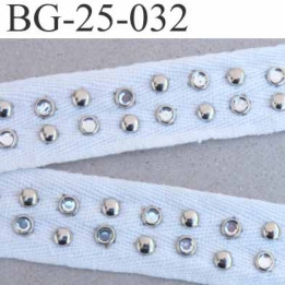 biais ruban  galon  couleur blanc cassé naturel  largeur 25 mm   coton  souple  rivet bonbé chromé et strass brillant
