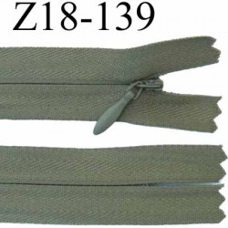 fermeture zip longueur 18 cm couleur vert kaki non séparable zip nylon largeur 2.5 cm largeur