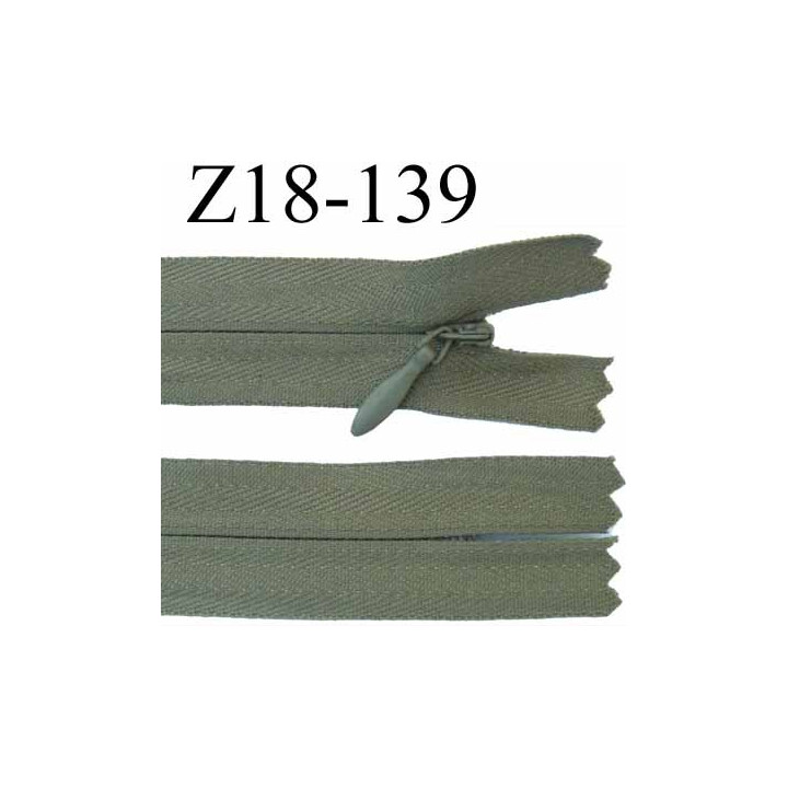 fermeture zip longueur 18 cm couleur vert kaki  non séparable zip nylon largeur 2.5 cm largeur