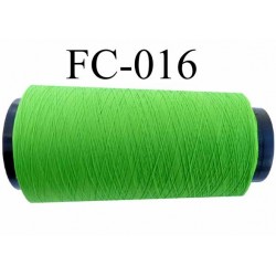 Cone de fil mousse texturé polyester fil n° 120 couleur vert tirant sur le fluo longueur du Cone 2000 mètres bobiné en France