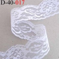 dentelle synthétique largeur 38 mm couleur blanc motif fleur prix au mètre