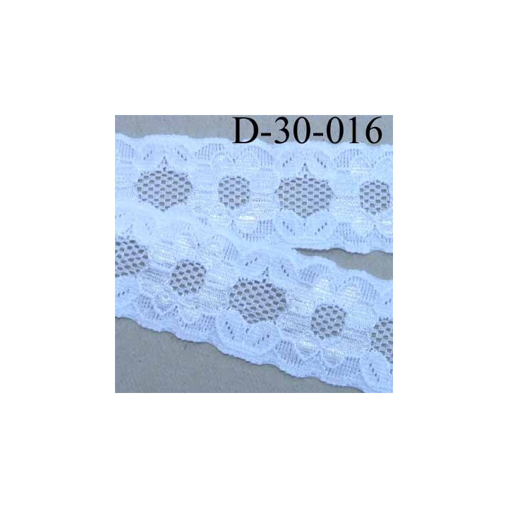 dentelle synthétique elastique lycra couleur blanche motif fleur légèrement brillant  douce  largeur 30 mm prix au mètre